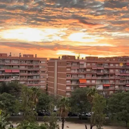 Alojamiento,les Corts Barcelona